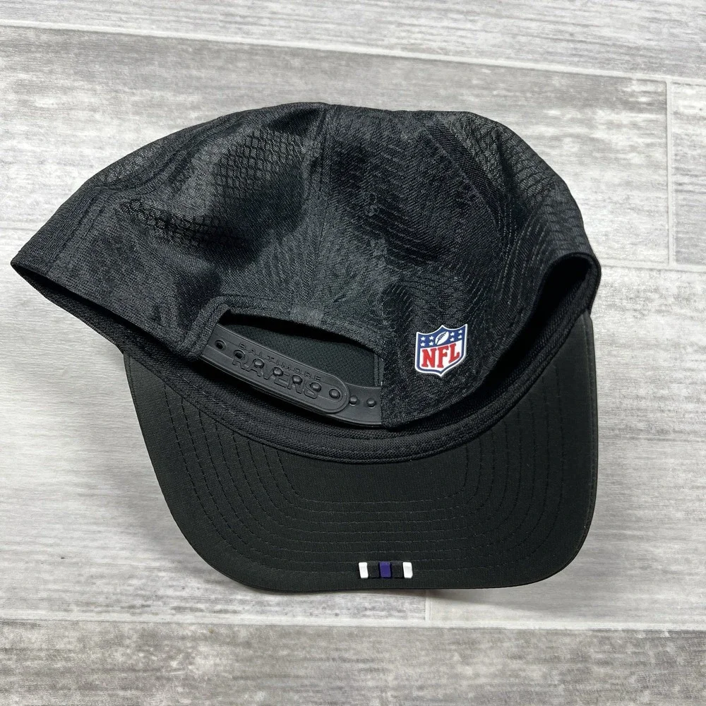 Baltimore Ravens New Era 2025 Sideline 9SEVENTY Trucker Snapback Hat Cap New‎
